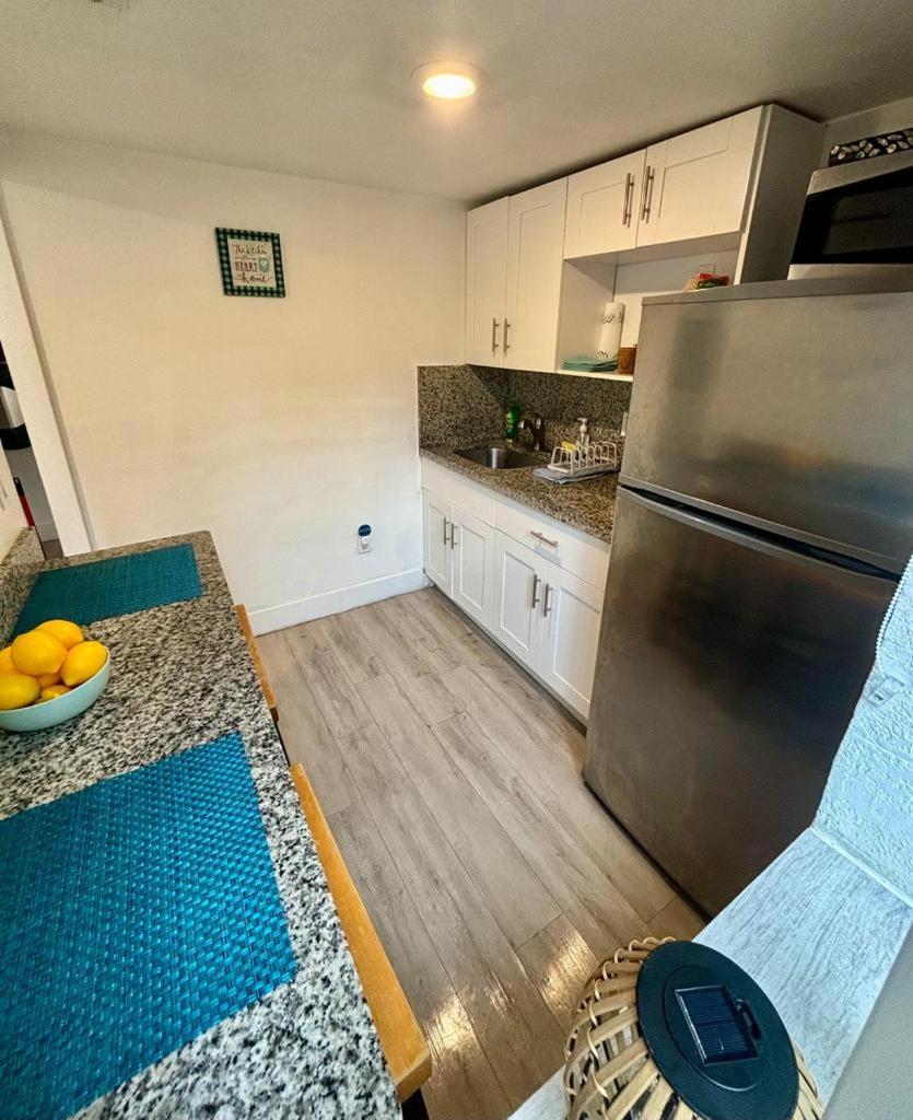 Nice Queen Bedroom - Best Location In Miami - Luggage Storage Service, Parking And Laundry Ngoại thất bức ảnh