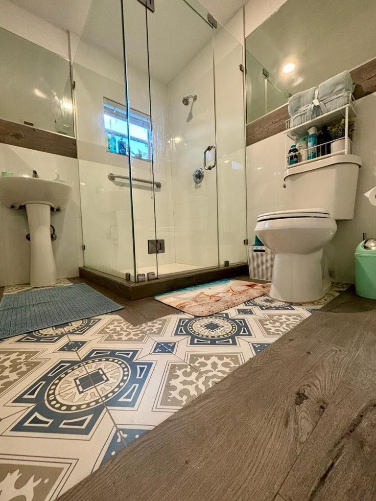 Nice Queen Bedroom - Best Location In Miami - Luggage Storage Service, Parking And Laundry Ngoại thất bức ảnh